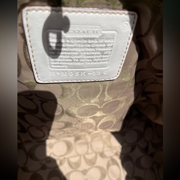 Coach Large Legacy Tote in White Leather & Natural Straw - Picture 7 of 10